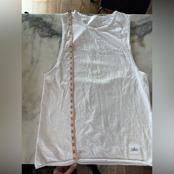 ALO Yoga Men's White Muscle Tank Top Sz M - Picture 8 of 8